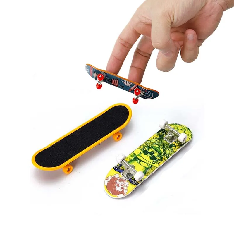 SOOKIN Finger Board 10PCS Fingerboards Finger Skateboard Mini Skateboard  Deck Truck – Perfect for Kids Party Favours Bag Fillers Children Gift –  BigaMart