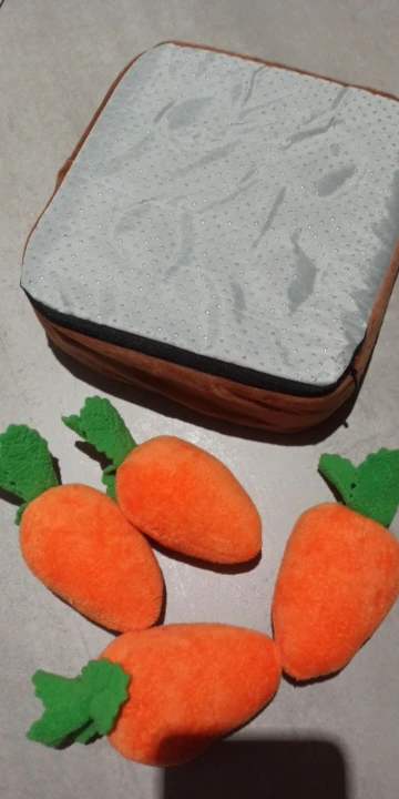 Enrichment Dog Puzzle Toy - Plush Carrot Mat for Dogs - Provides Mental  Stimulation and Entertainment