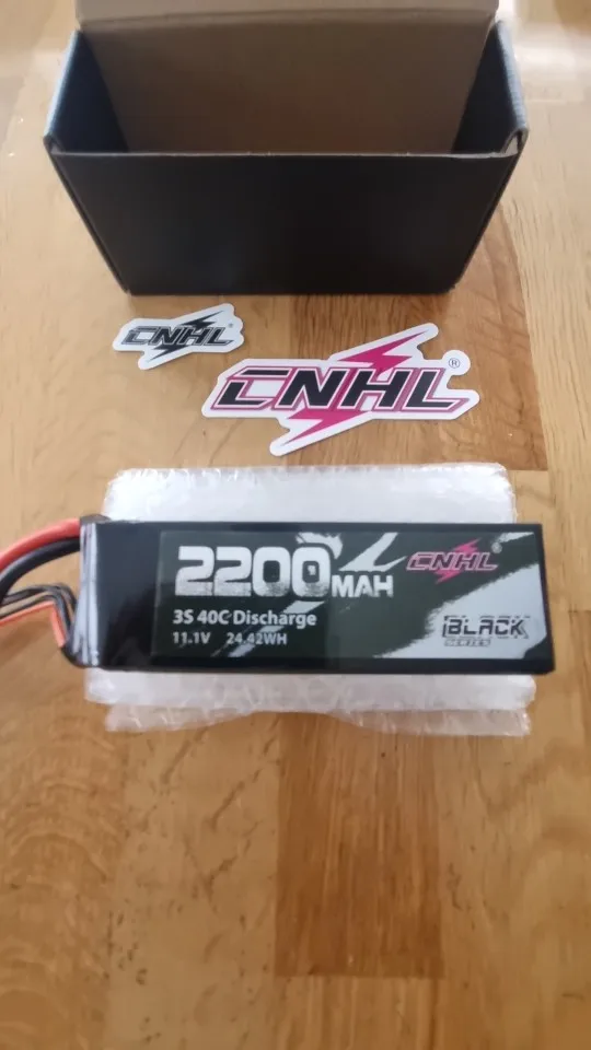 2PCS CNHL 3S 11.1V Lipo Battery 2200mAh 30C 70C With XT60 Plug For RC Airplane Helicopter Quadcopter FPV Drone Car Racing Hobby photo review