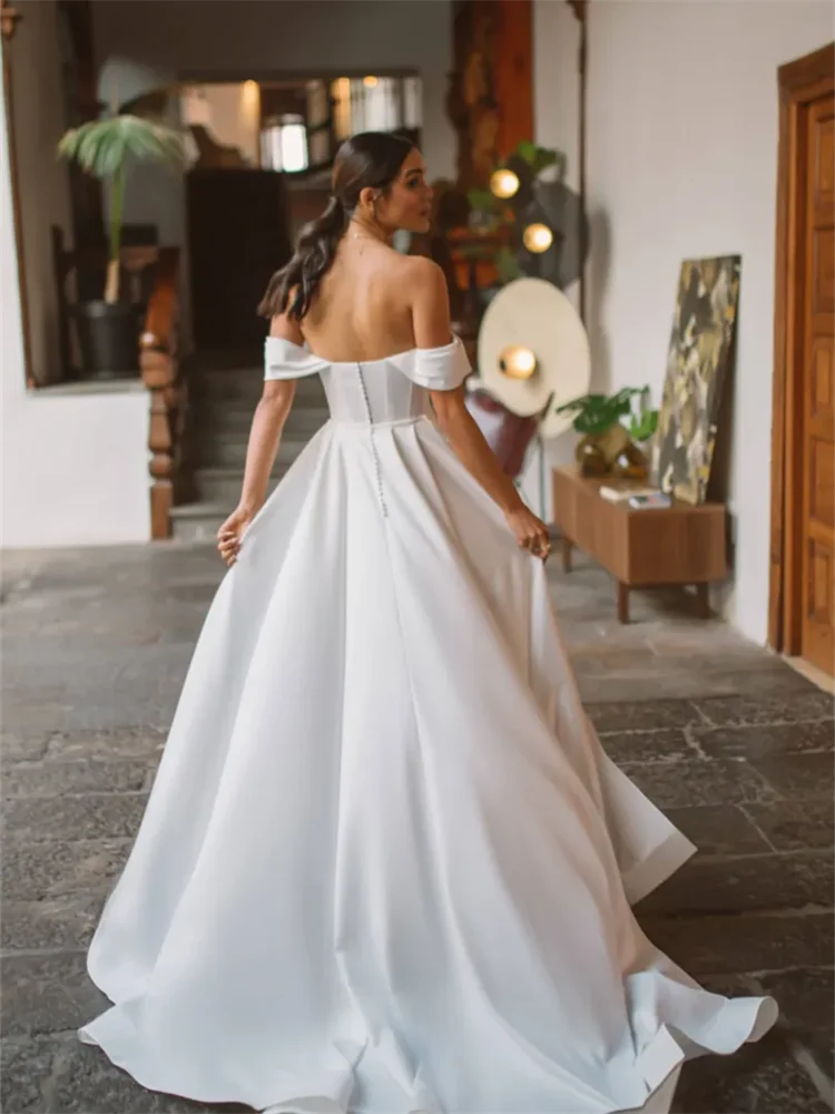 20056# Elegant Mermaid Soft Satin Wedding Dress Low Back Bridal Gown With Detachable Train For Women