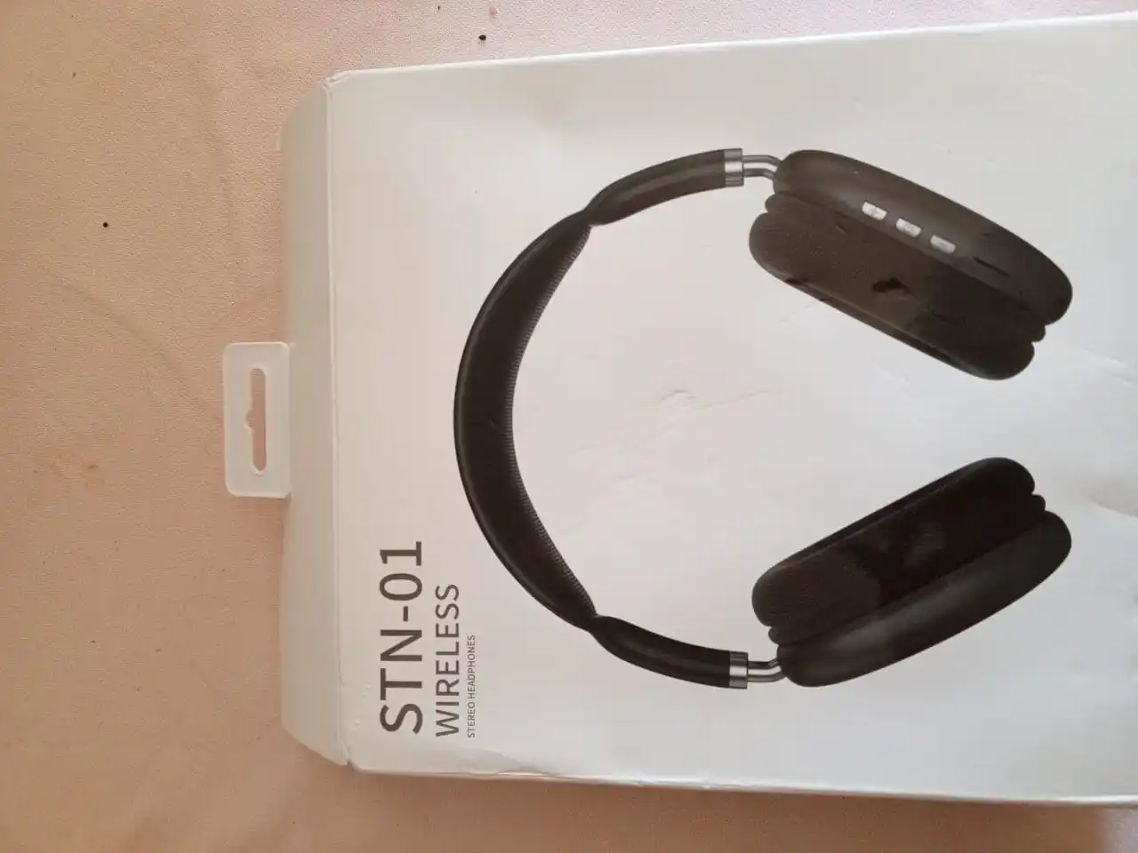 P9 Wireless Bluetooth Headphones With Mic Noise Cancelling