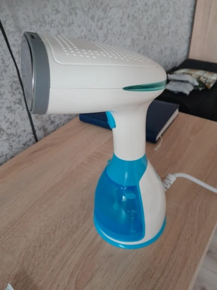 Portable 1500W Handheld Garment Steamer For Clothes 330ml Household Fabric Small Electric Steam Iron Machine photo review