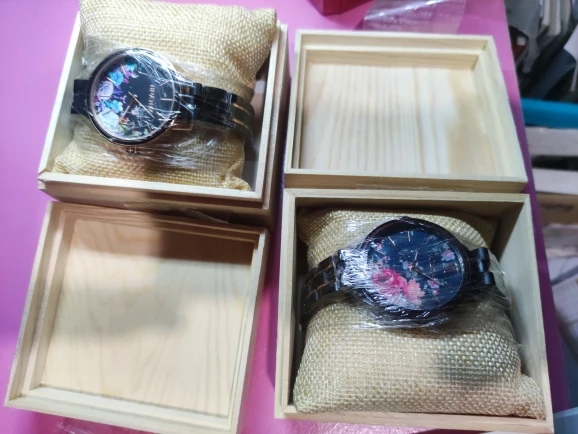 Luxury Quartz Watches for Women, Natural Quartz Bracelet, Wooden Strap, Original Design photo review