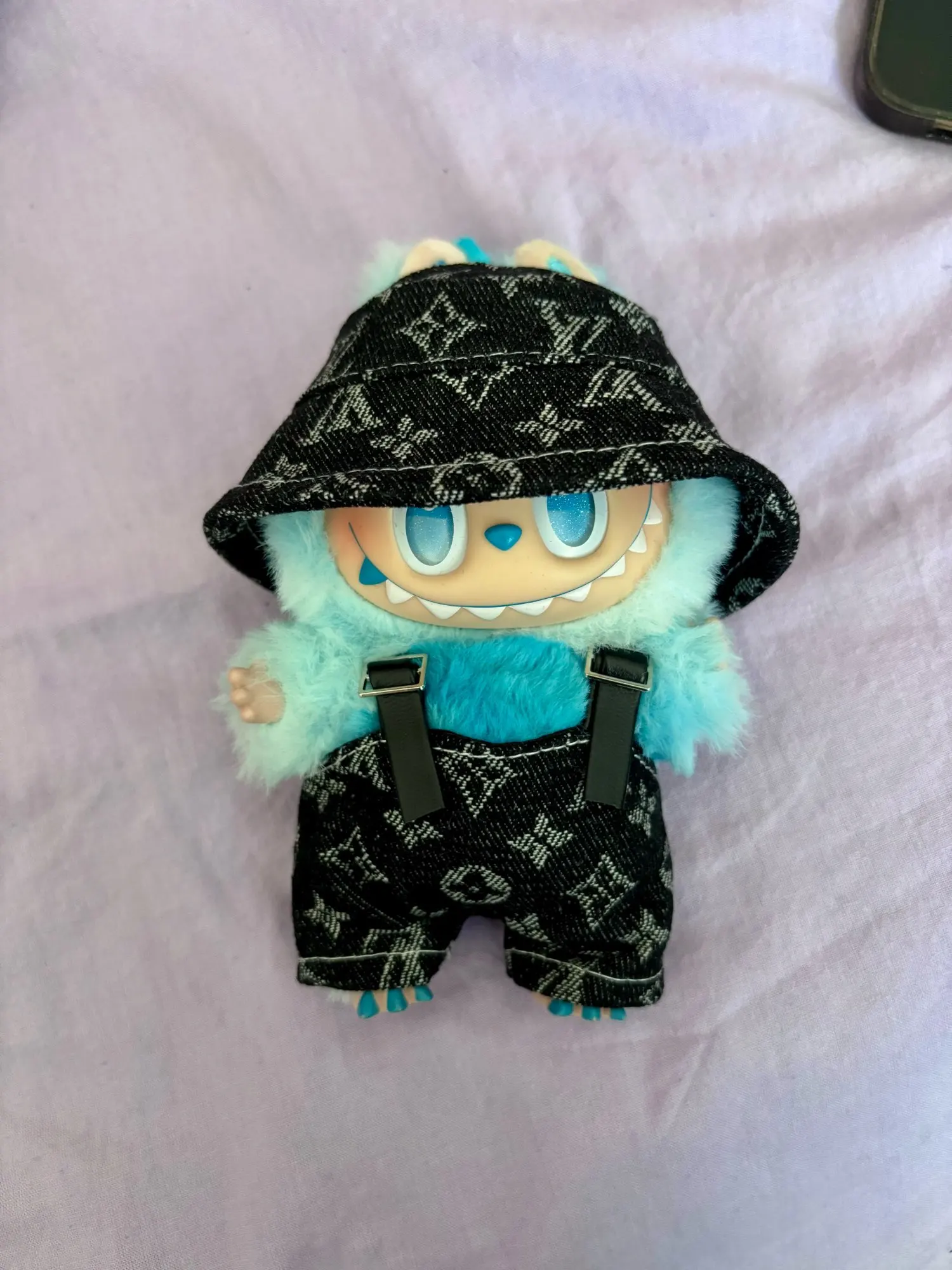 Labubu Doll Clothes - Fashion Overalls for V1/V2 15/17cm Plush Dolls photo review