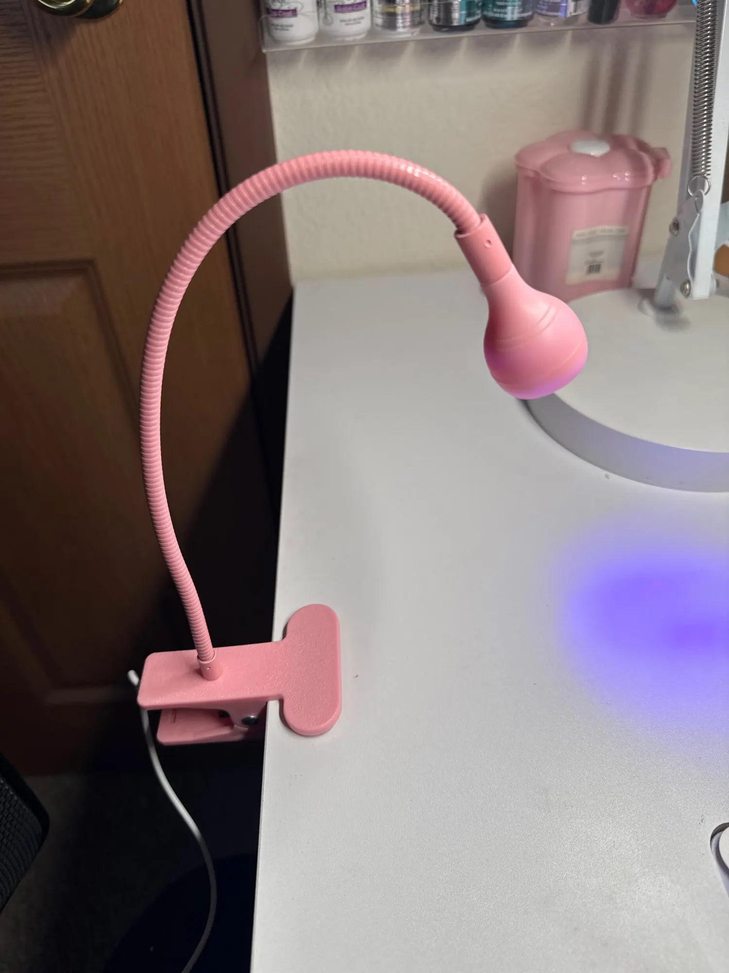 Nail LED UV Lamp for Drying Gel Nails Polish Clip-On Flexible Desk Mini Portable USB Nail Lamp UV Light Dryer for Manicure Salon photo review