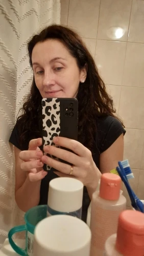 LeKani 925 Sterling Silver Crystal Stud Earrings photo review