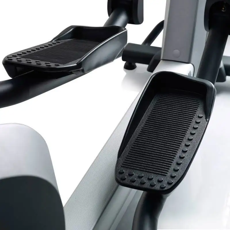 Рисунок 3 - Эллиптический тренажер Freemotion e10