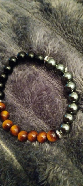 Triple Protection Bracelet: Tiger’s Eye, Obsidian & Hematite photo review