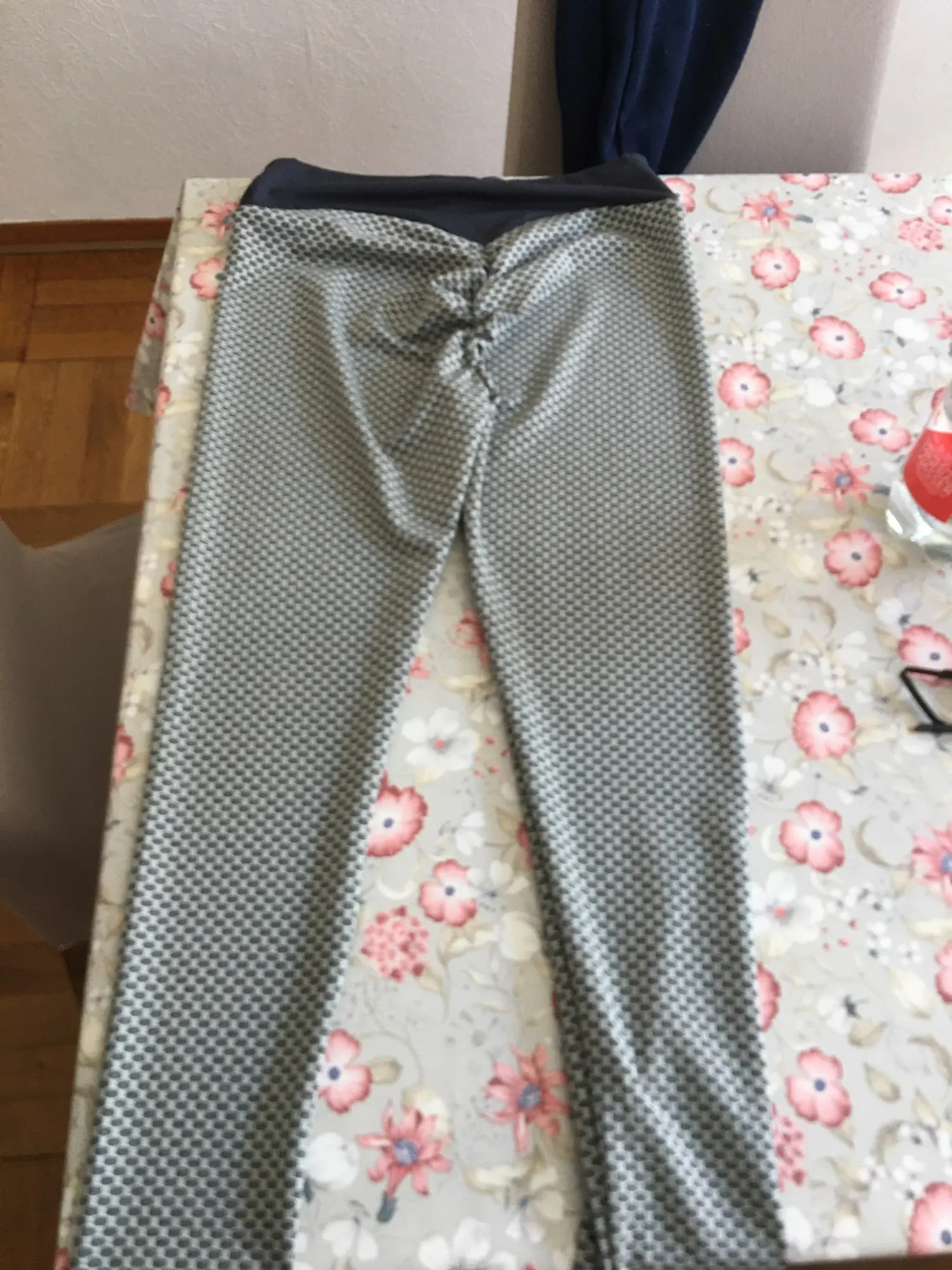 NORMOV Jacquard Yoga Pants