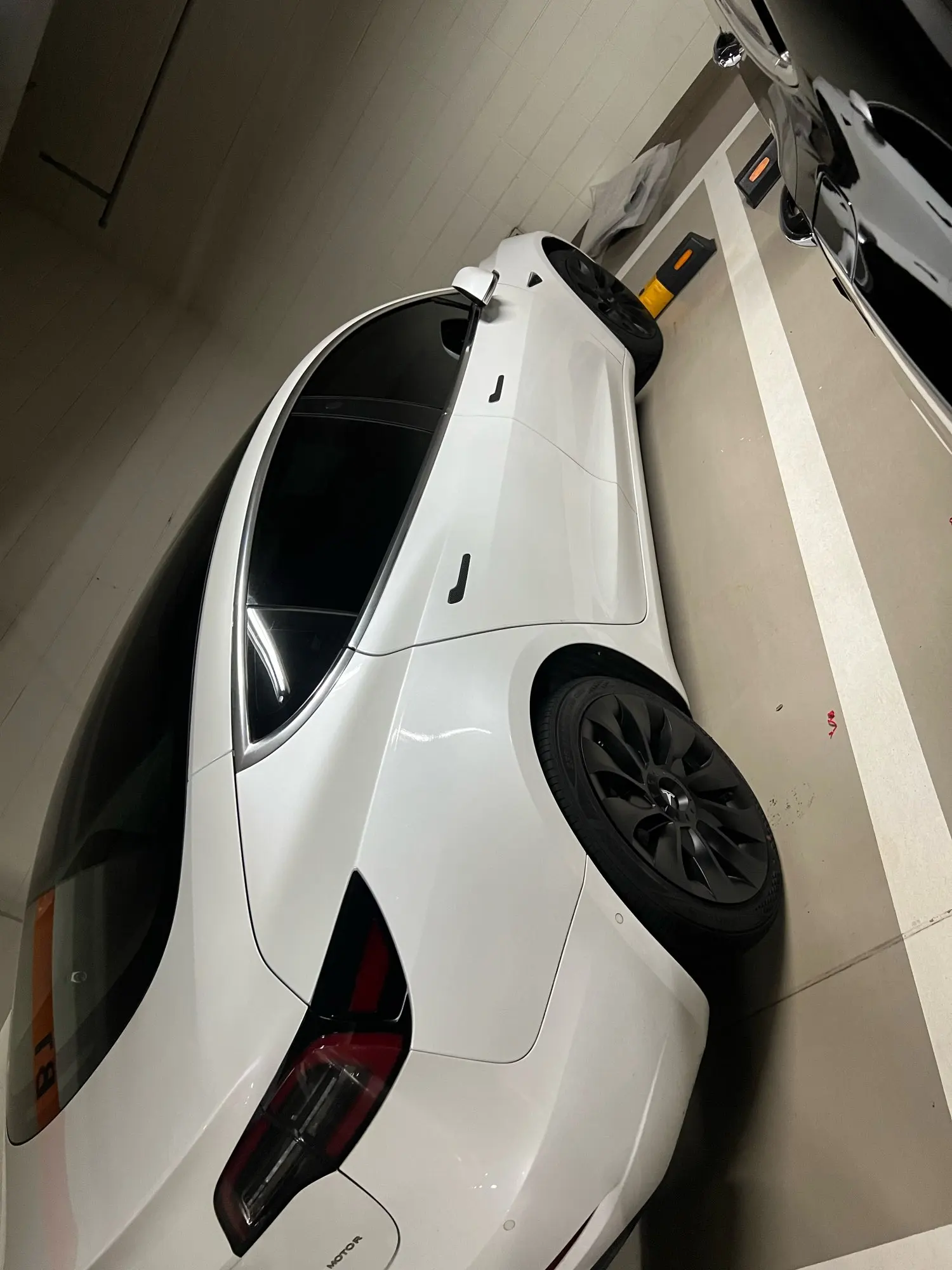 Teslahubs™ Wheel Caps customer photo