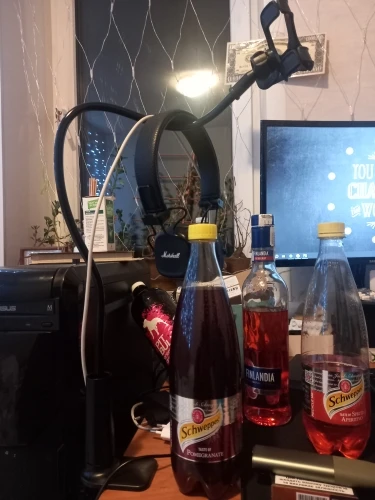 360 Clip Mobile Phone Holder Stand Portable Flexible Lazy Bed Desktop Bracket Desk Mount Stand Base For iPhone Samsung Xiaomi photo review