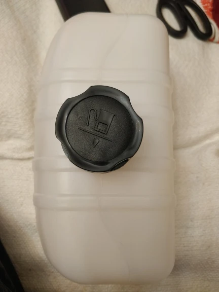 Trimmer Fuel Tank Fit 140/139/34/32/44-5/G45/48/40-5B/40-5/40-6