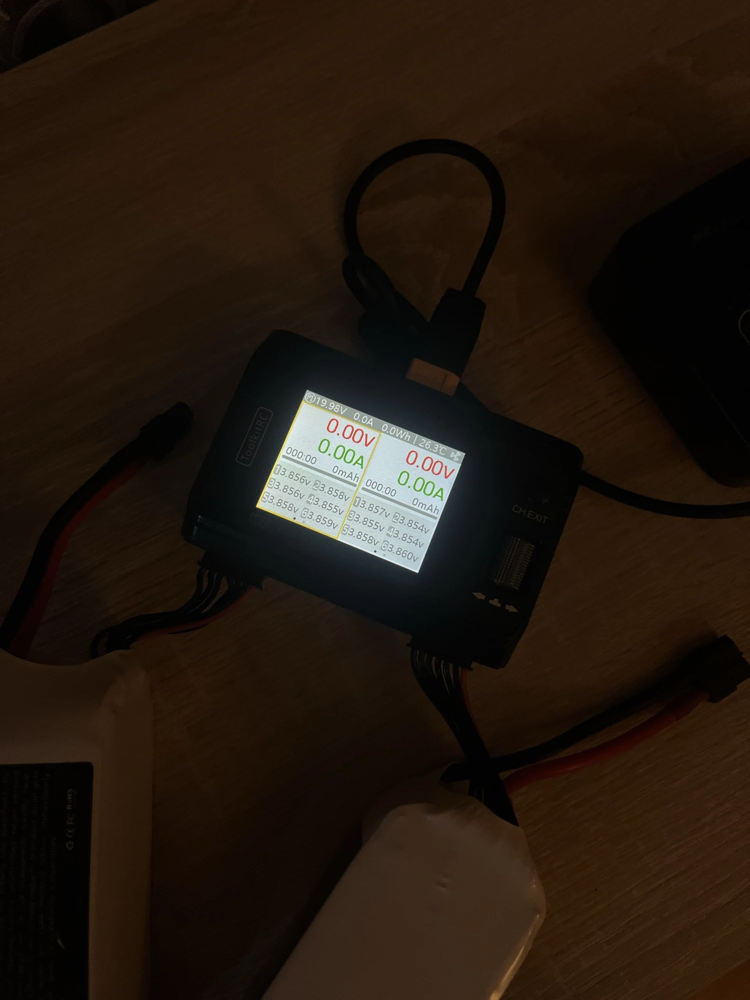 2pcs CNHL 6S Lipo Battery 2200mAh 22.2V 70C With XT60 EC3 Plug For RC Airplane Quadcopter Helicopter Drone FPV Car Boat Hobby photo review