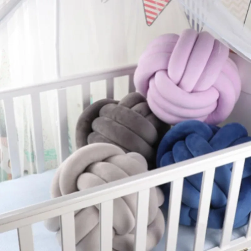 Plush Toys 20/27cm Soft Knot Ball Cushion