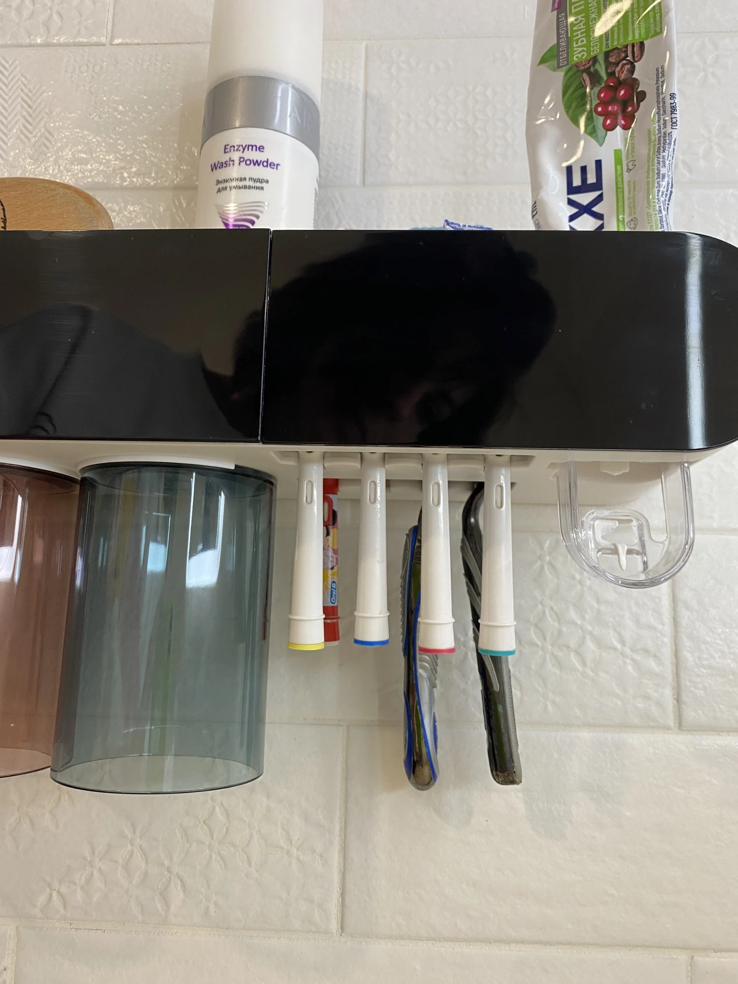 TravelTopp™ Magic Bathroom Shelf