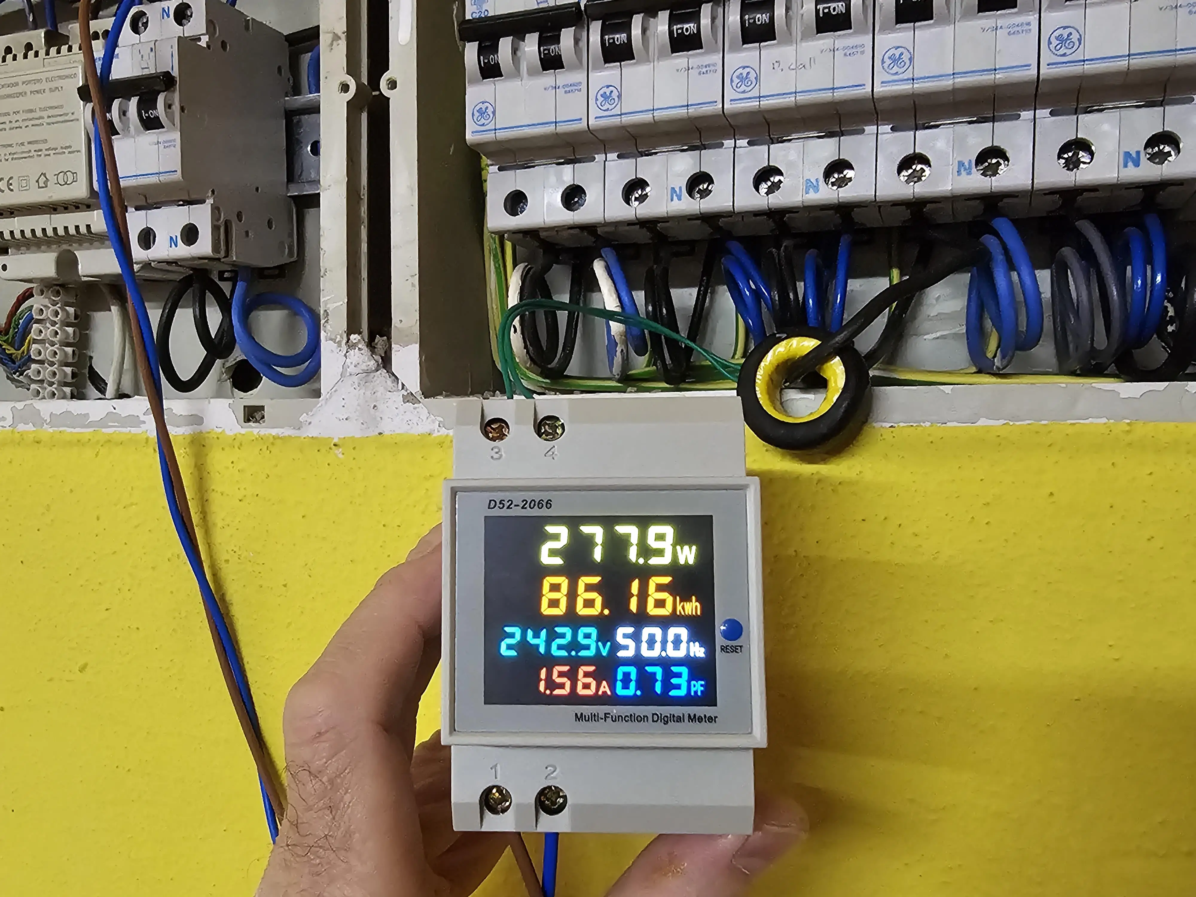 6IN1 Din Rail AC Monitor Voltage Current Power Factor Active KWH Electric Energy Frequency Meter Volt Amp 110V 220V 380V 100A photo review