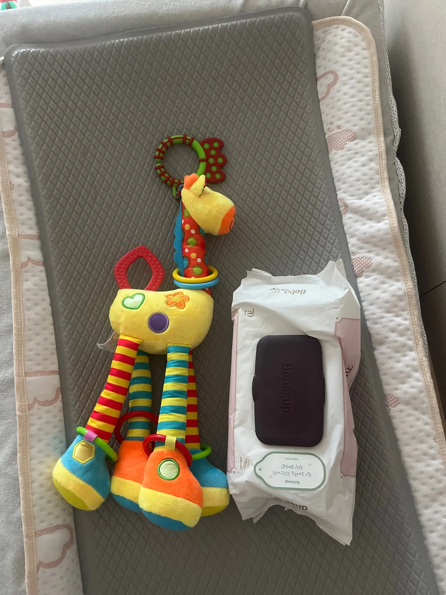 Soft Giraffe Zebra Animal Handbells Rattles Plush Infant Baby Development Handle Toys photo review