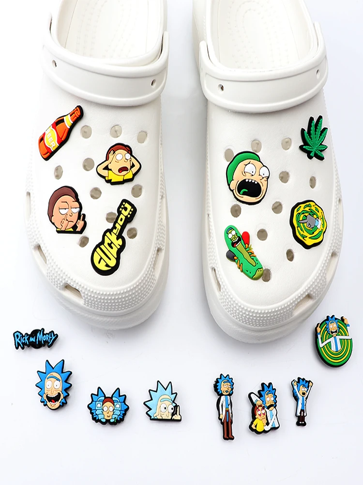 

４Pcs Croc Charms Cartoon PVC Shoe Charms Sandal Accessories Diy Fantasy Adventure Shoe Buckle Decoration Jibz For Dropshipping