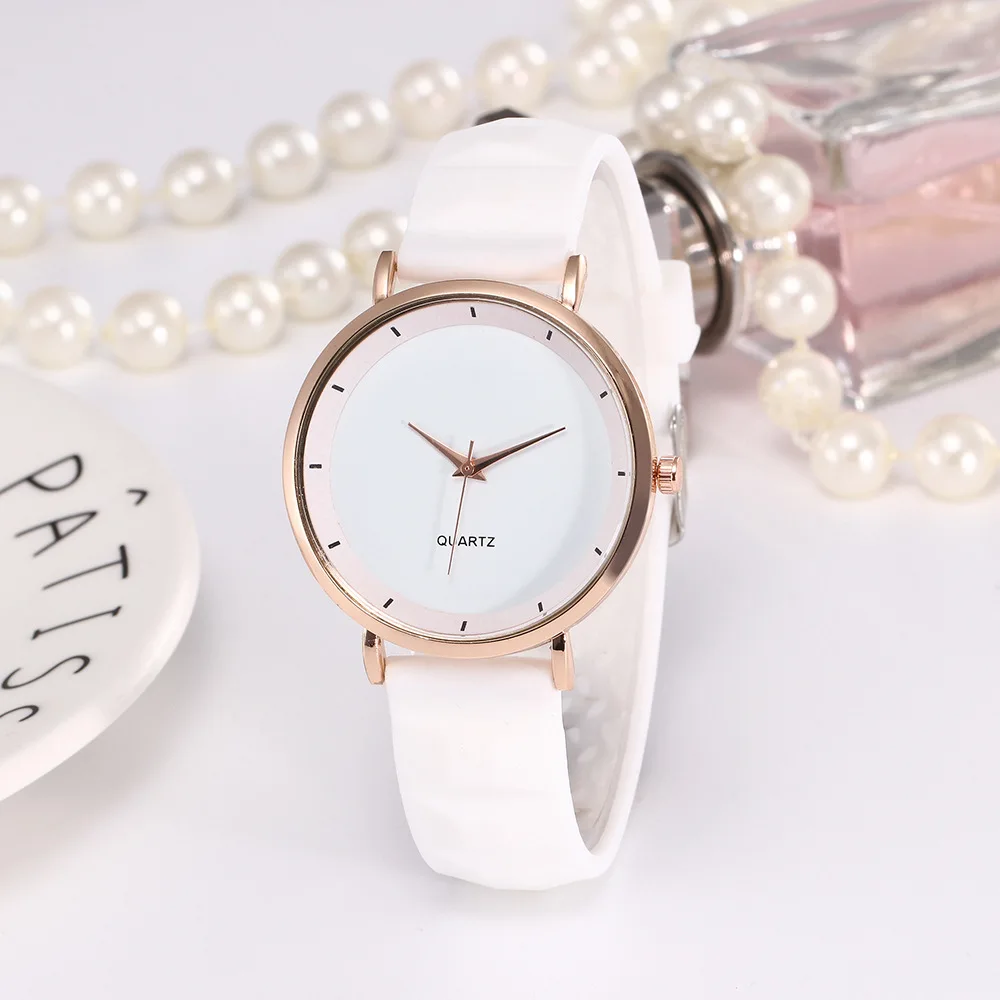 

Leisure and fashionable women's quartz watch