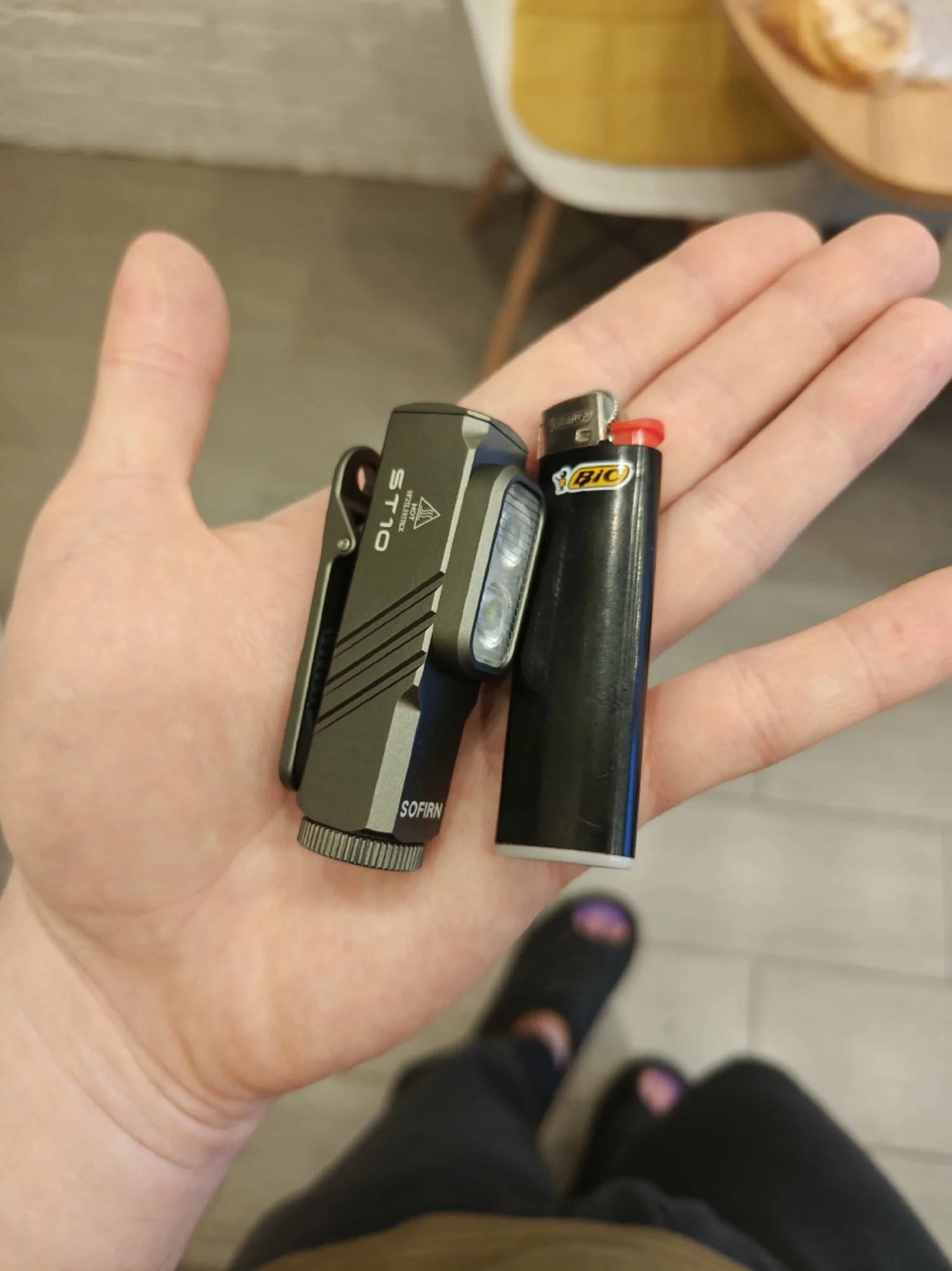 SOFIRN Mini ST10 1000LM EDC Flashlight USB C 14500 Rechargeable with Red Light 660NM Magnetic Tail & clip Dual Switch Torch photo review