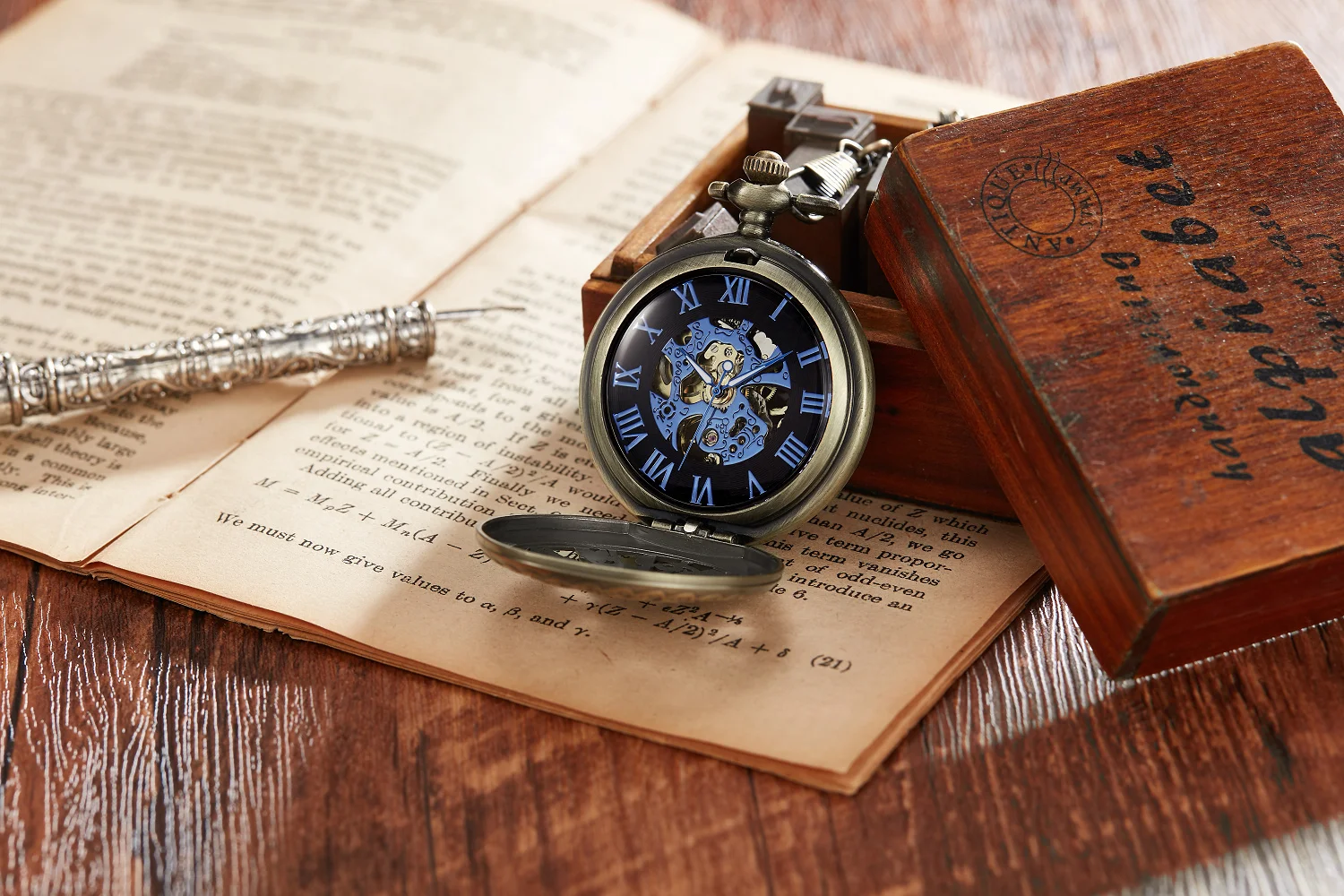 Bronze Flowers Bamboo Design Birthday Gift mechanical Pocket Watch Vintage Pendant Fob Chain Pocket Clock
