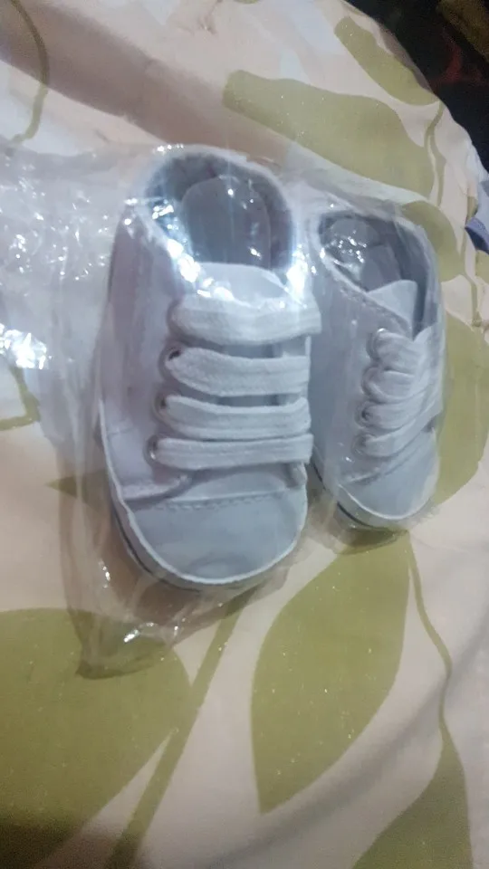 Baby Boy Girl Soft Sole Crib Kid Canvas Sneakers photo review