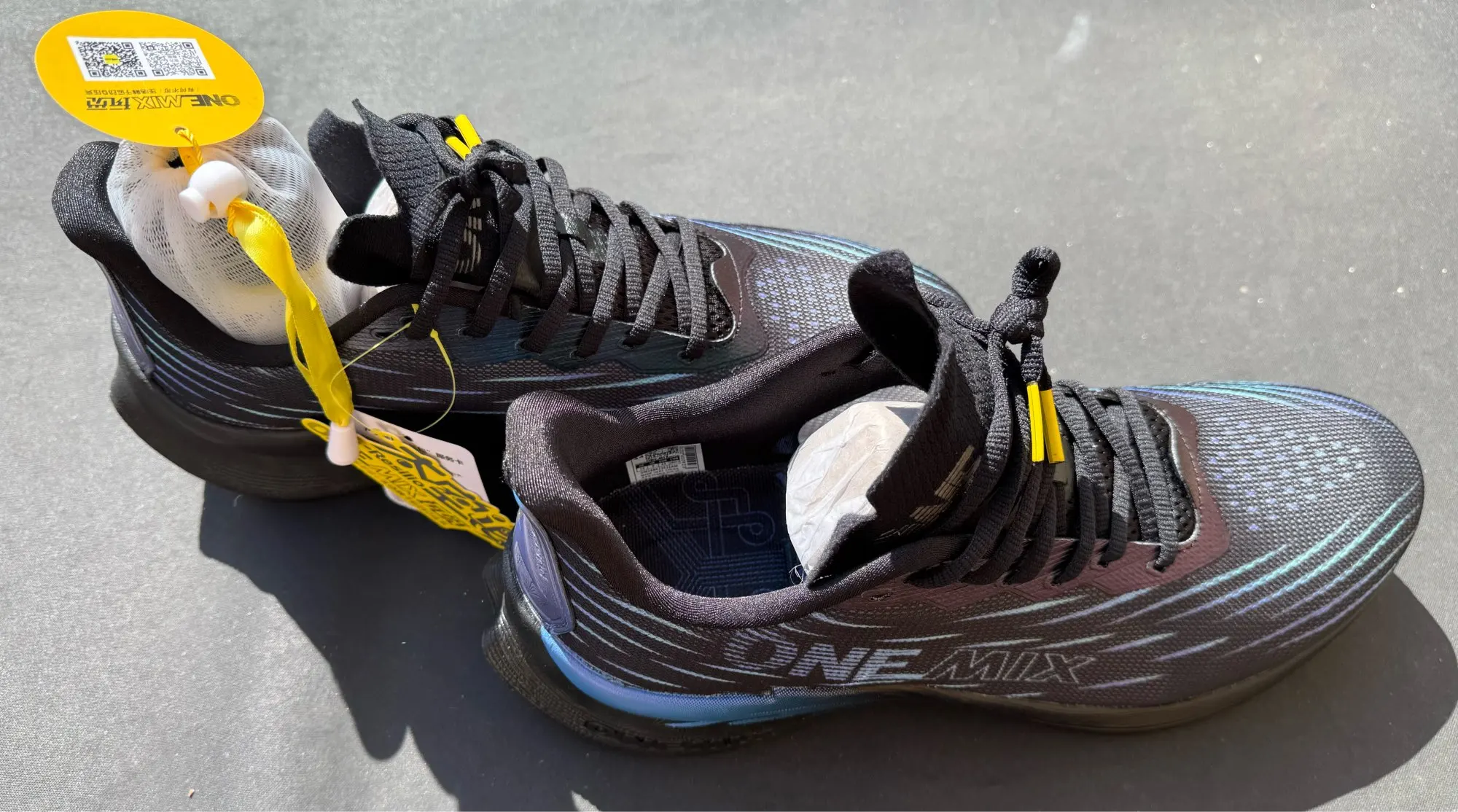 ONEMIX 2025 Air cushion Running Shoes Breathable Outdoor Sport Sneakers Lightweight Athletic Jogging Walking Shoes photo review