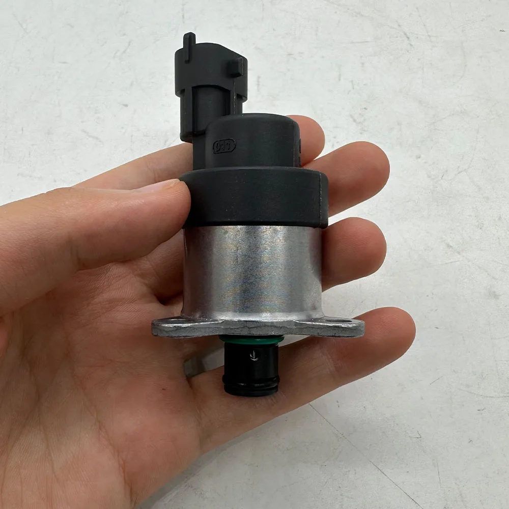Fuel Pump Regulator Metering Control Solenoid Valve 0928400487 0928400502 0928400584 8200179757 For Opel Vauxhall NISSAN RENAULT fuel pressure regulator pressure control valve fuel shut solenoid valve