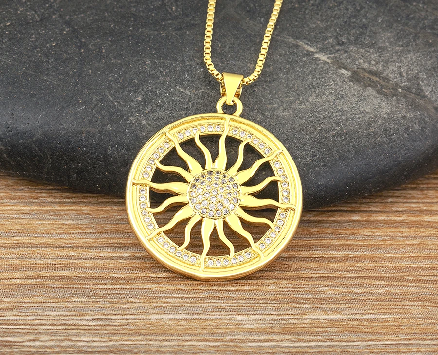 AIBEF Light Of Star And Moon Sun Shape Pendant Women Necklace Copper Zircon Western European Style Jewelry Popular Romantic Gift