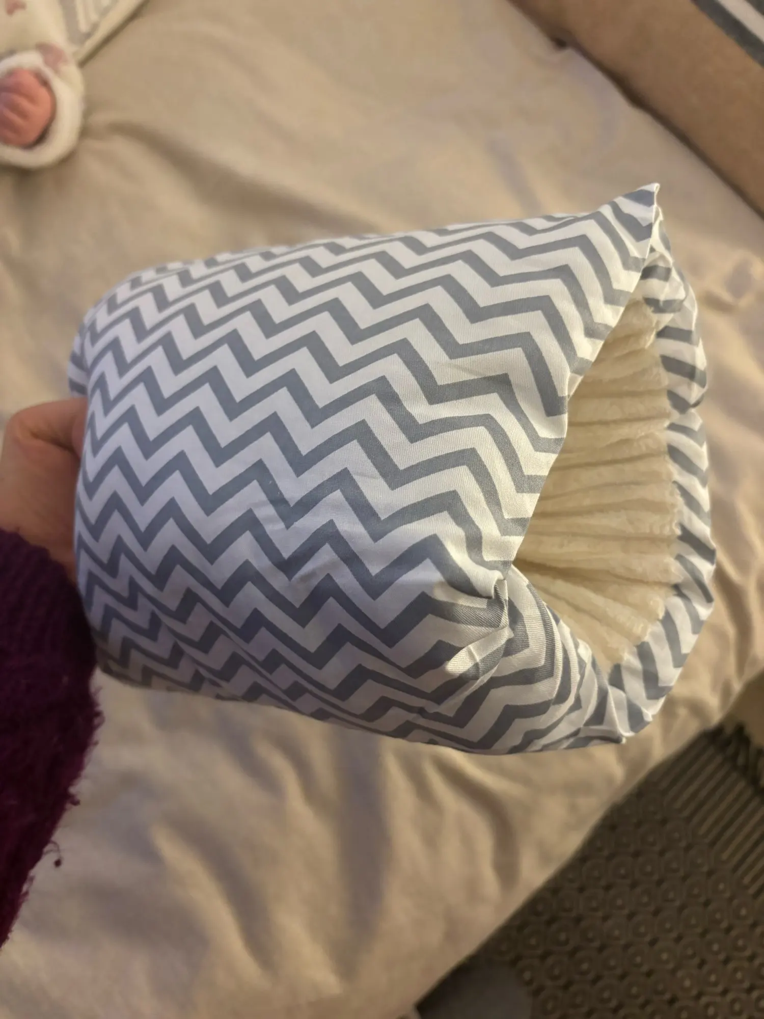 Comfy Cradle Nursing Pillow - Arm Cushion for Breastfeeding Moms photo review