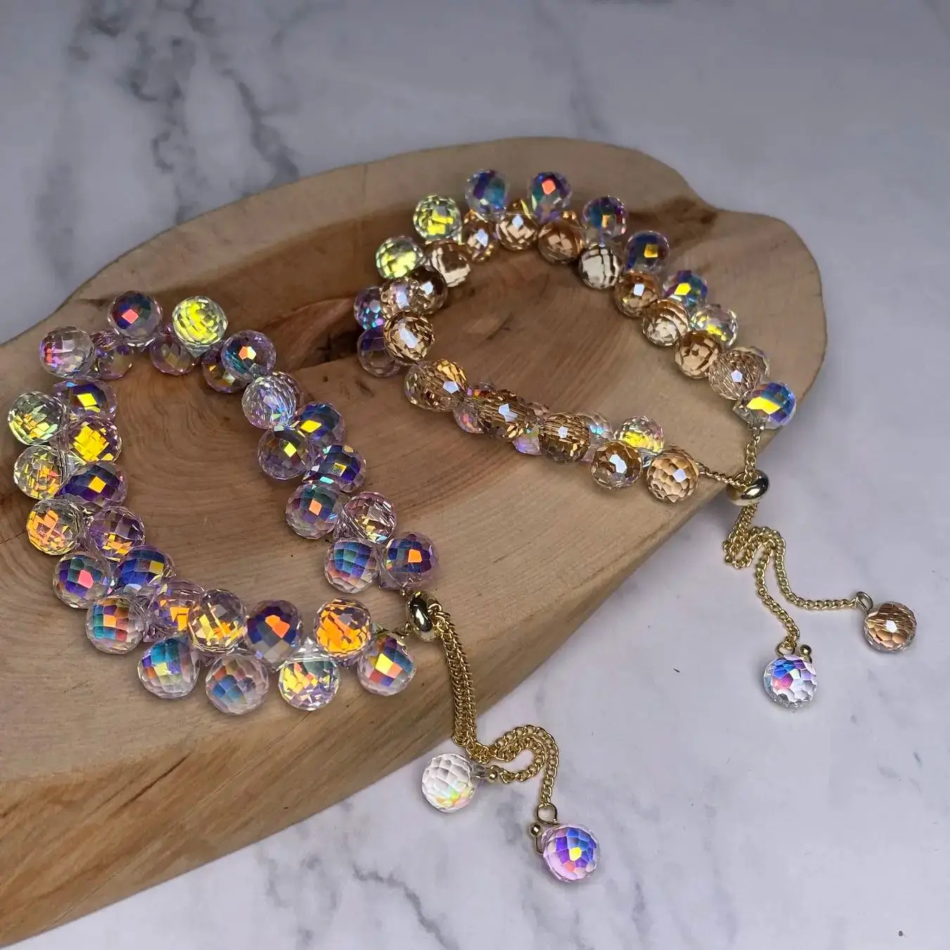 Elegant multicolour crystal bead bracelet with snake chain and toggle clasp for women