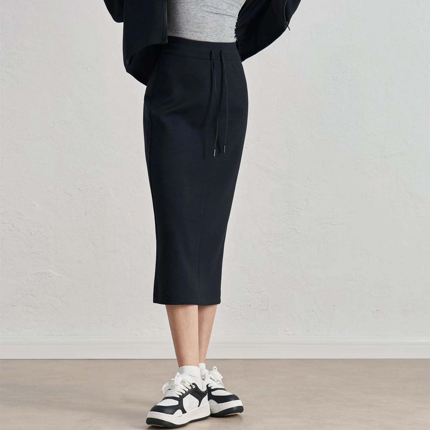 INLUMINE Nude Feel Casual Sports Skirt Women's Breathable Straight Sports Skirt Gym Outdoor Slit High Waist Slim Yoga Hip