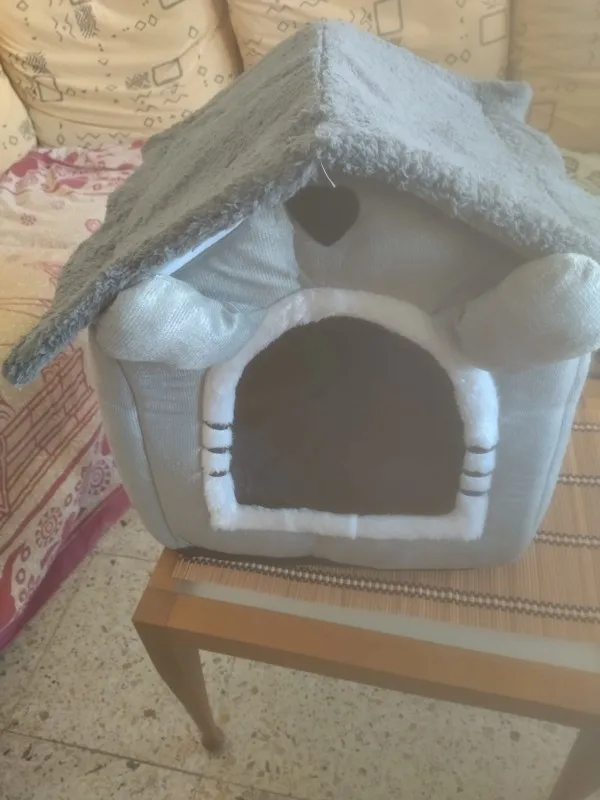 Cama estilo casa para perros para todas las estaciones, cama extraíble y lavable para mascotas para perros pequeños, casa cálida de invierno para perros y gatos photo review