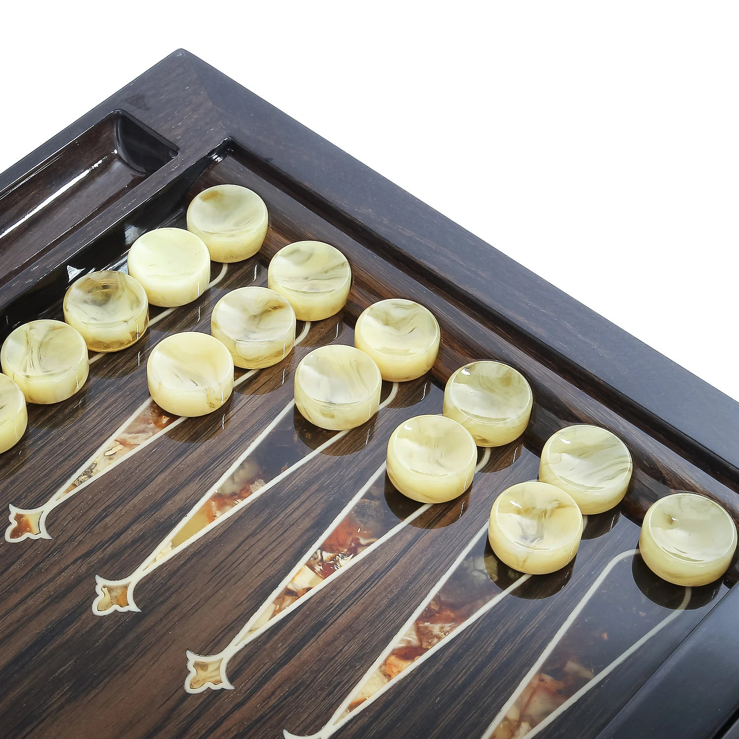 Рисунок 5 - Нарды деревянные с инкрустацией