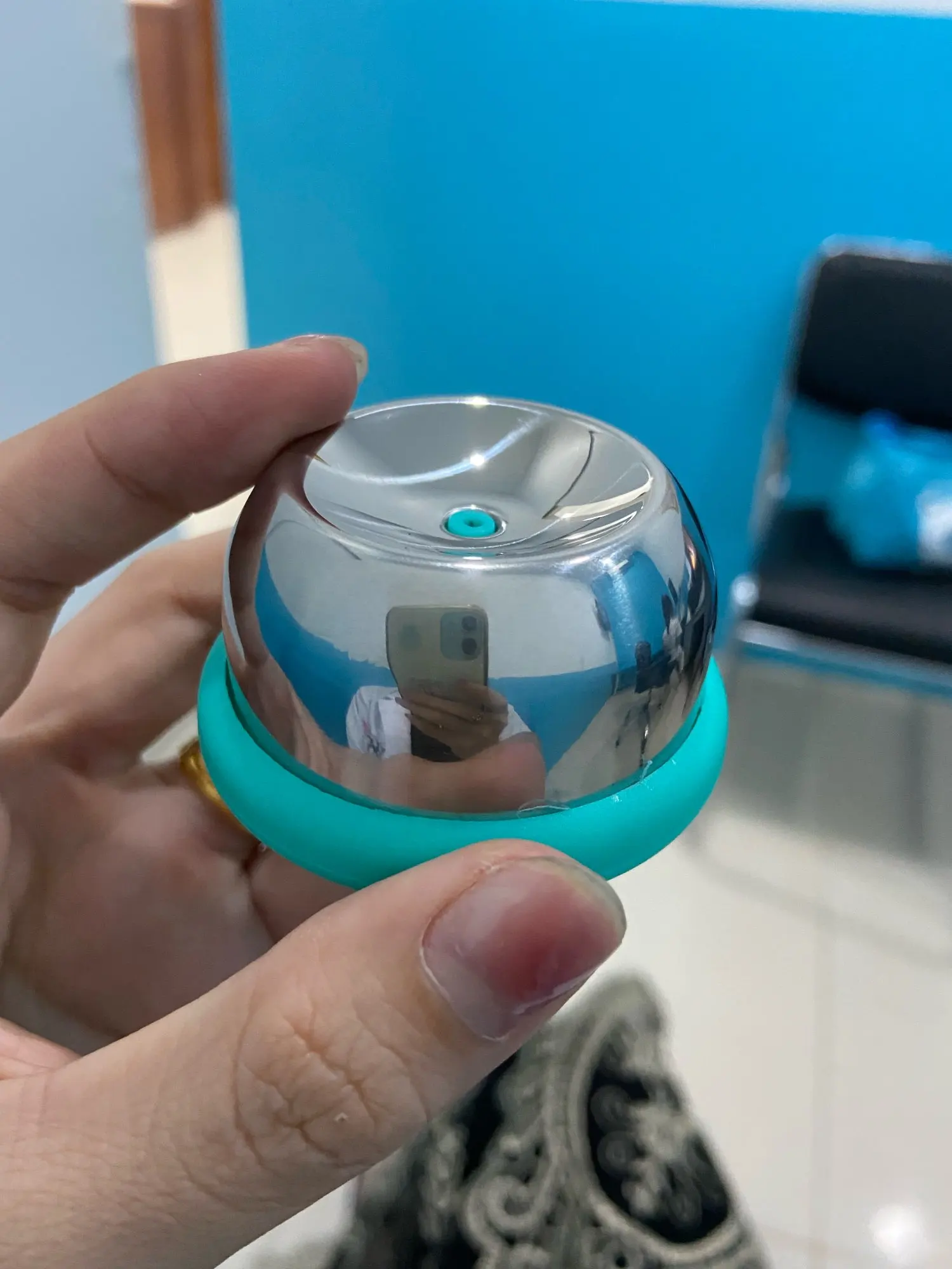 Easy Peel Egg Piercer Mavigadget