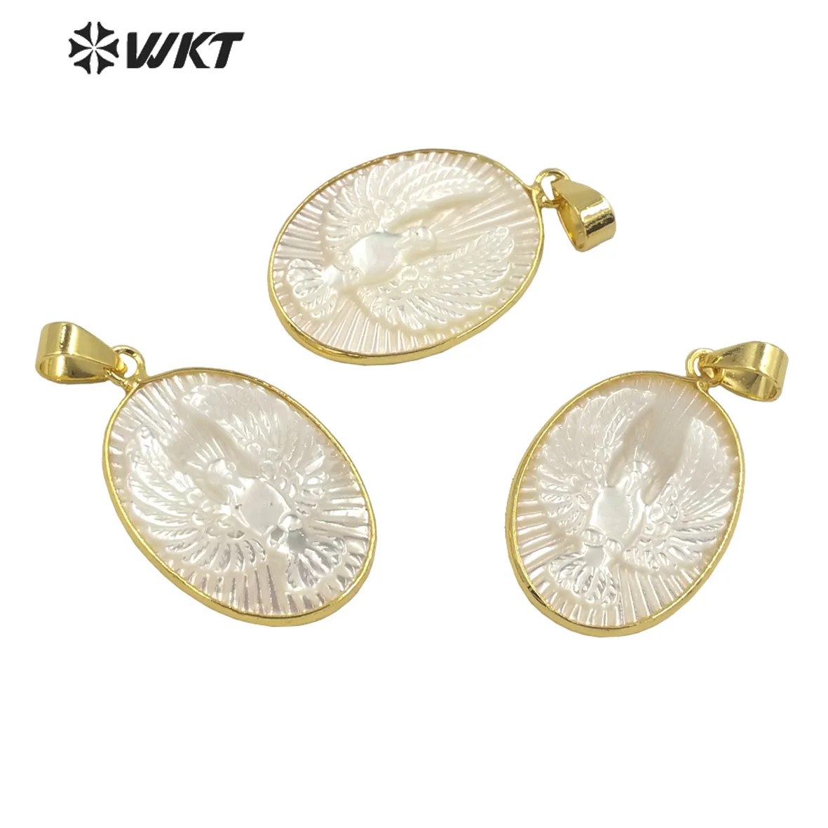 WT-JN180 Fashion gold plated eagle pattern handmade carve Big Mother of Pearl oval pendant necklace gold bezel white shell