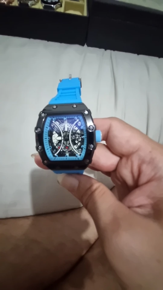 Relógio masculino luz marca de luxo barril vinho dial moda noite brilho relógio esportivo calendário reloj l146 photo review