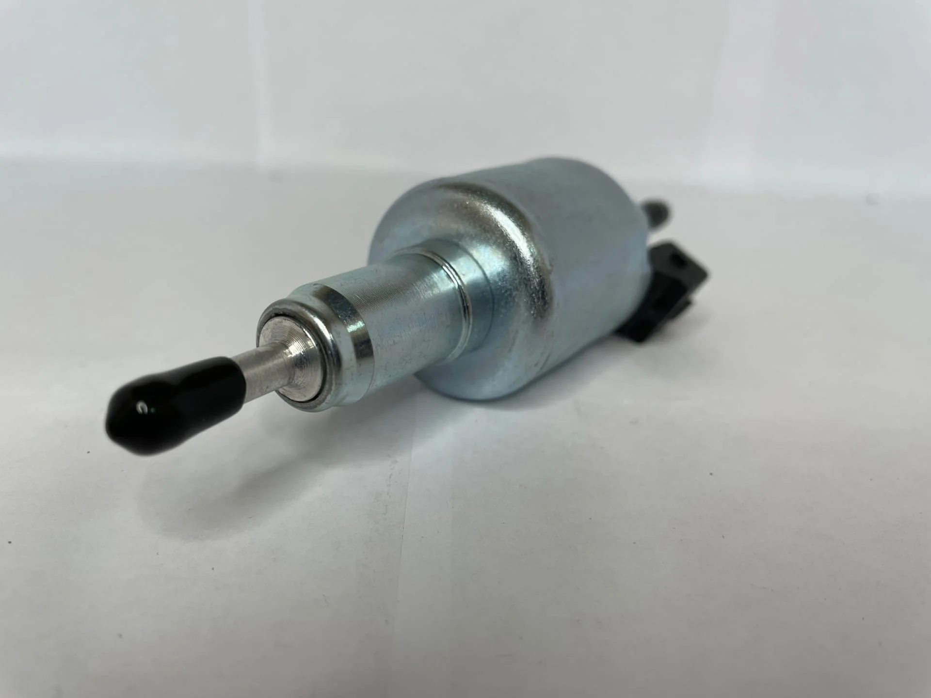 Насос webasto 12v топливный. 2 (тн10-6,8мл-24) топливный. Топливный насос подогревателя. Насос сб. Топливный насос подогревателя.