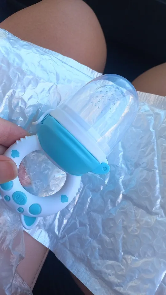 Baby Food Feeding Spoon Juice Extractor Fruit Feeder Pacifier Baby Feeding Bottle Silicone Gum Fruit Vegetable Bite Eat Feeder photo review