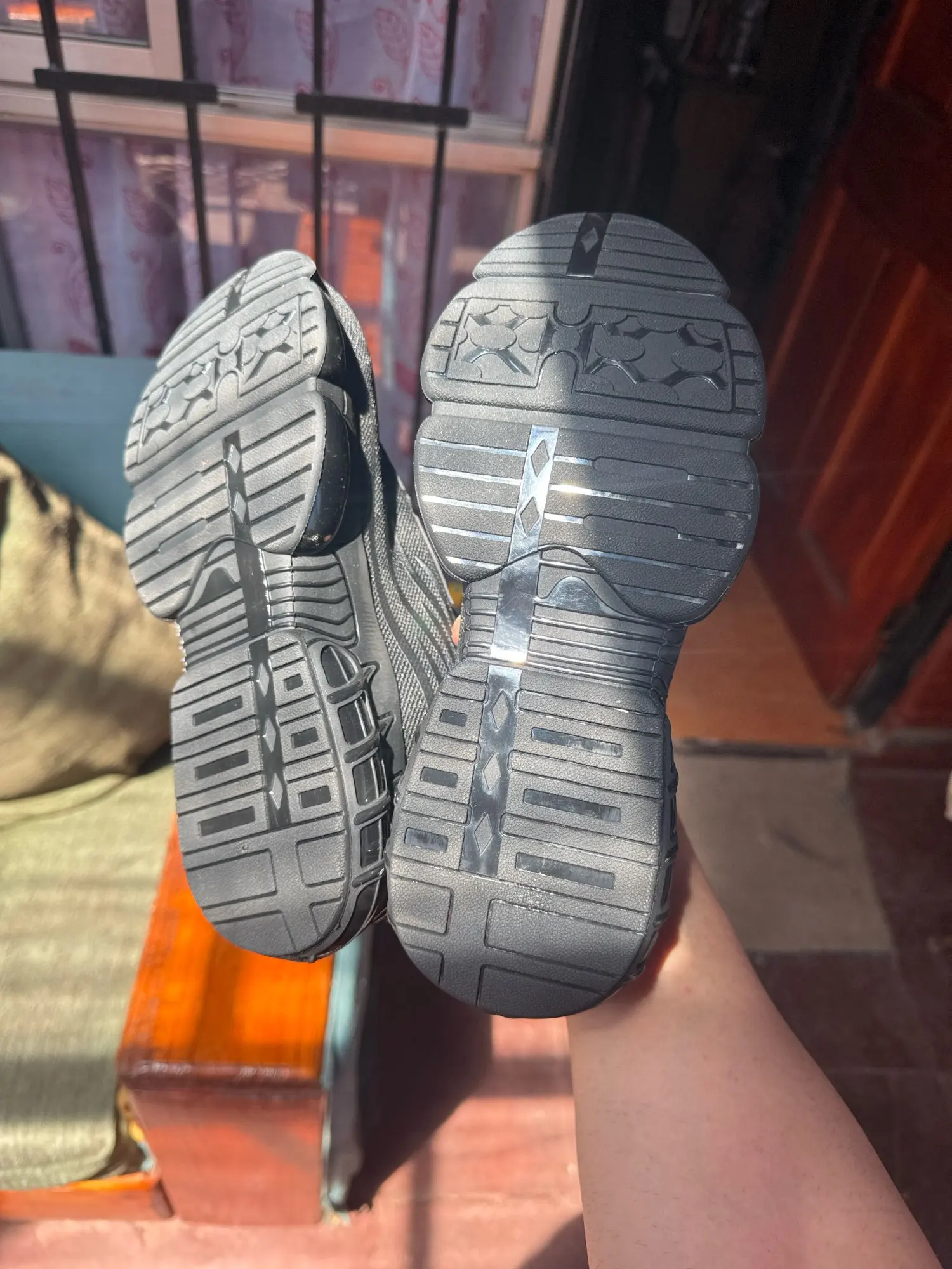 Men's Safety Work Boots with Steel Toe and Air Cushion Sole