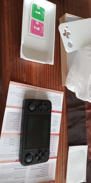 ANBERNIC RG35XX H photo review