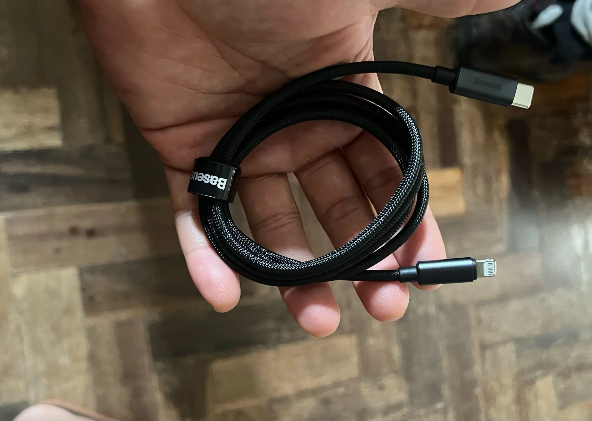 Baseus 20W PD USB-C Cable for iPhone 14/13/12 Pro Max photo review
