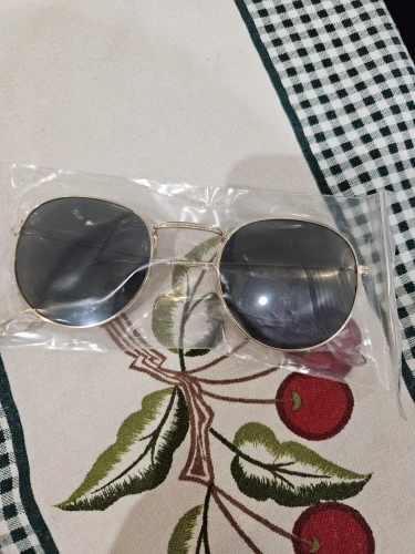 LeonLion 2022 Fashion Retro Sunglasses Men Round Vintage Glasses for Men/Women Luxury Sunglasses Men Small Lunette Soleil Homme photo review
