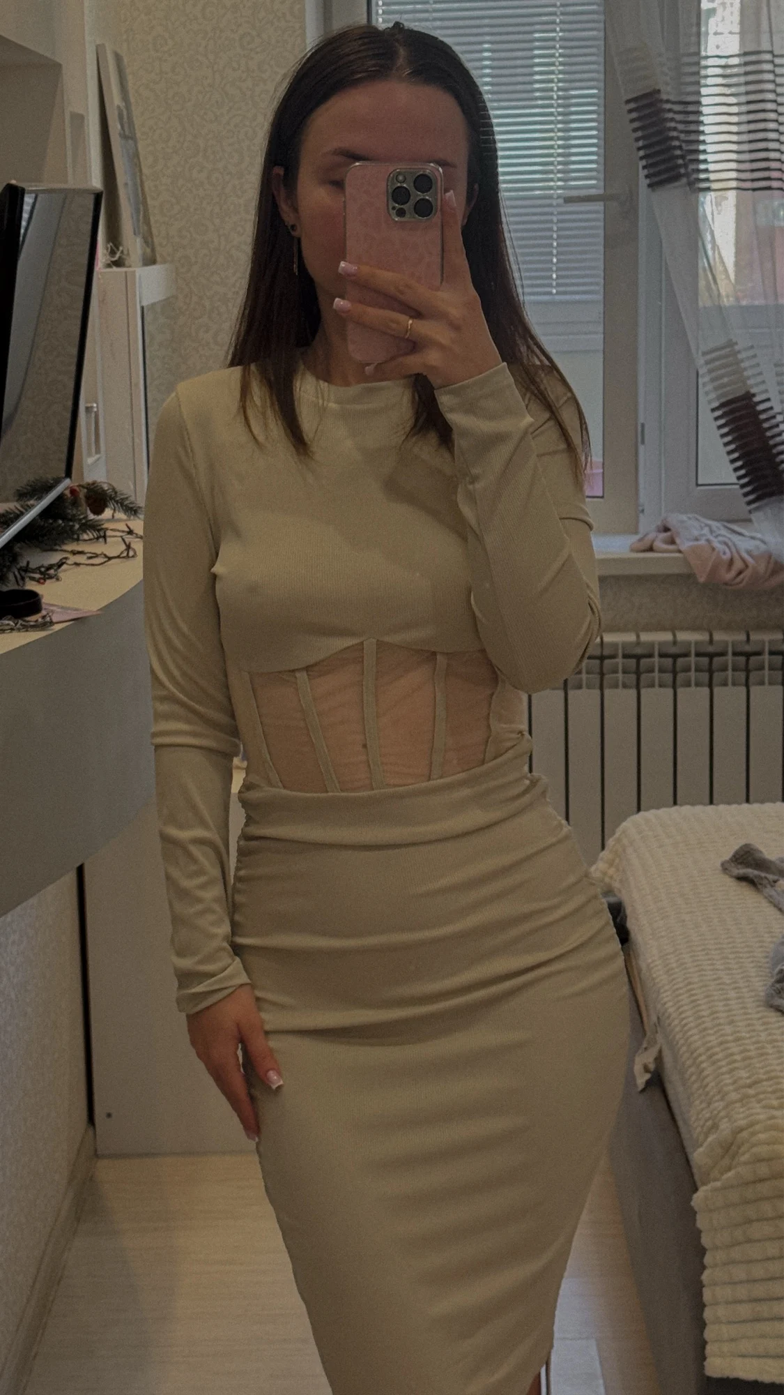 Elegant Shirring Mesh Bodycon Dress for Effortless Style photo review