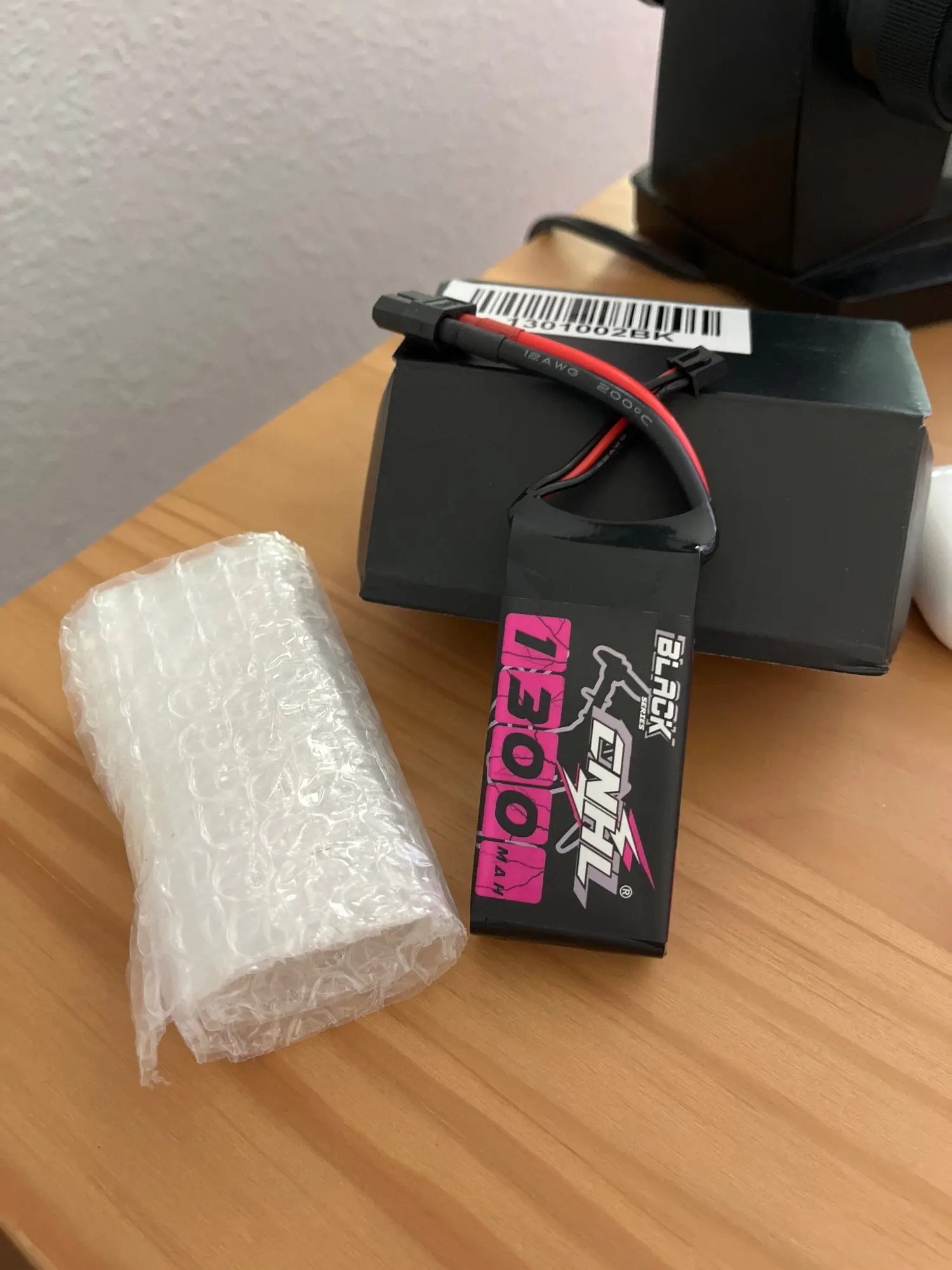 2pcs CNHL 2S Lipo Battery 7.4V 1100mAh 1300mAh 1500mAh 100C With XT60 Dean T Plug For RC FPV Airplane Drone Heli Quadcopter photo review