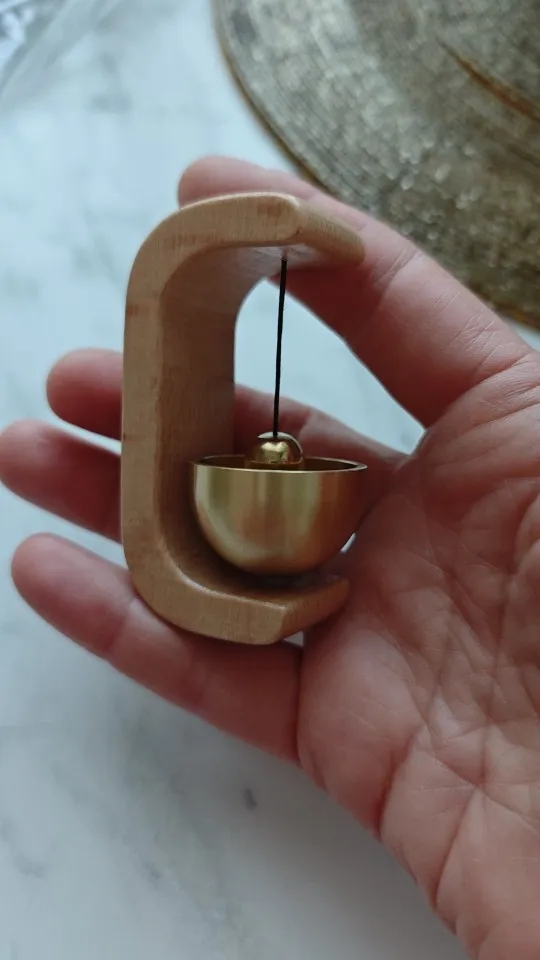 Magnetic Walnut Wood Doorbell with Wind Chimes photo review