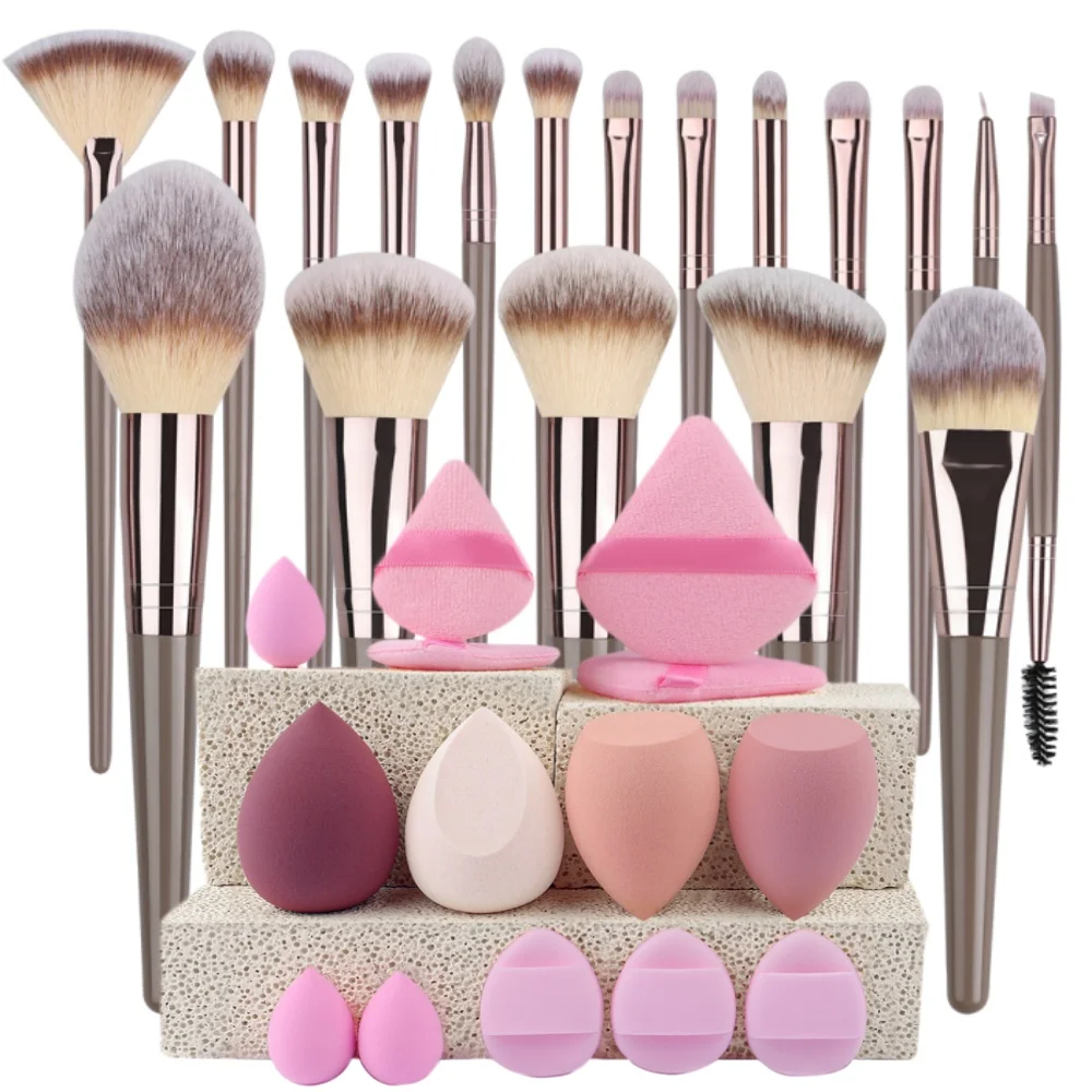 Luxury Soft Fluffy Cosmetic Brush Set for Effortless Beauty