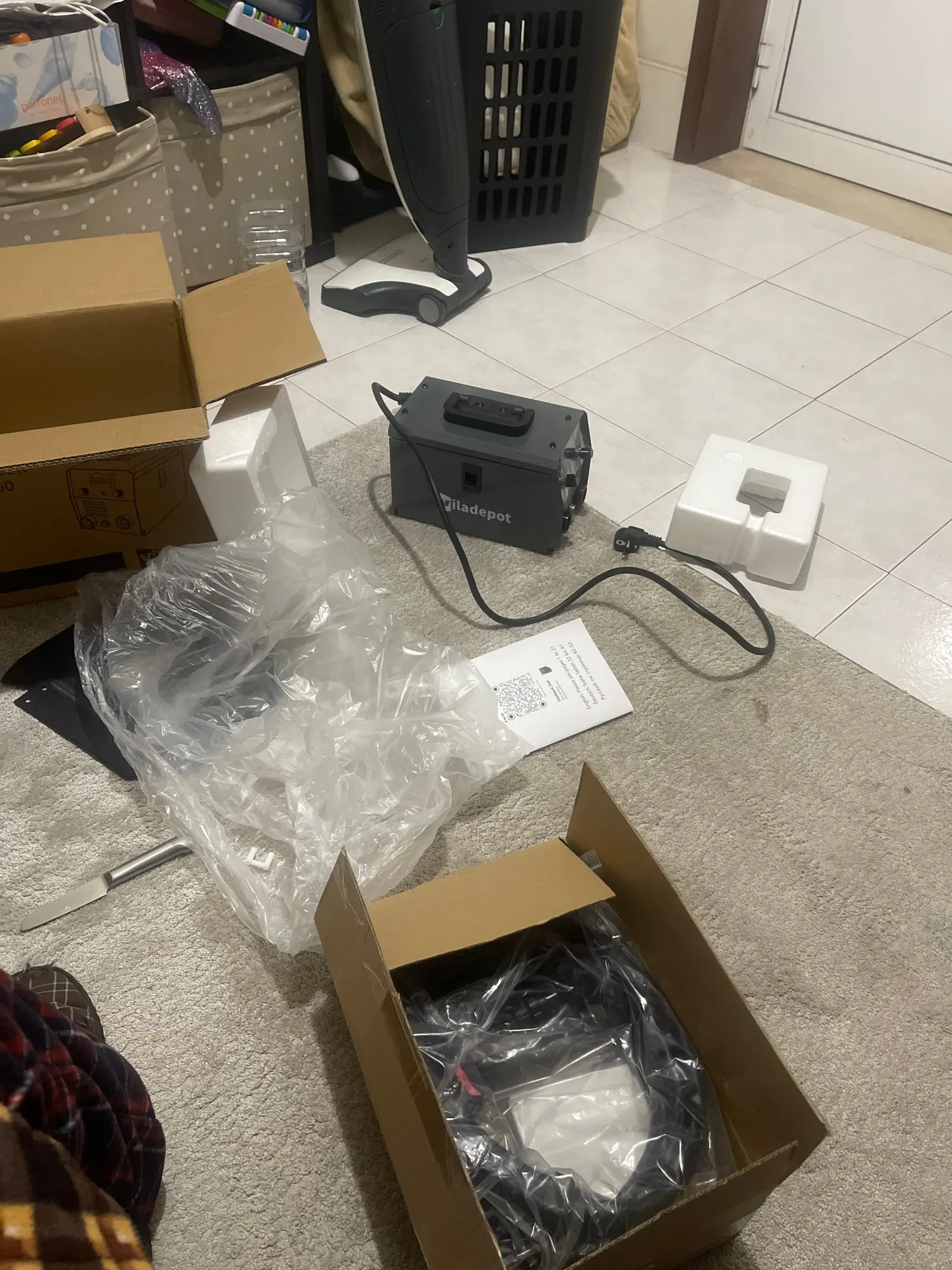 Viladepot 3 in 1 No Gas MIG Welder MIG/MMA/Lift TIG MIG200 Semi-automatic Welding Machine With Flux Cored Wire Gasless photo review