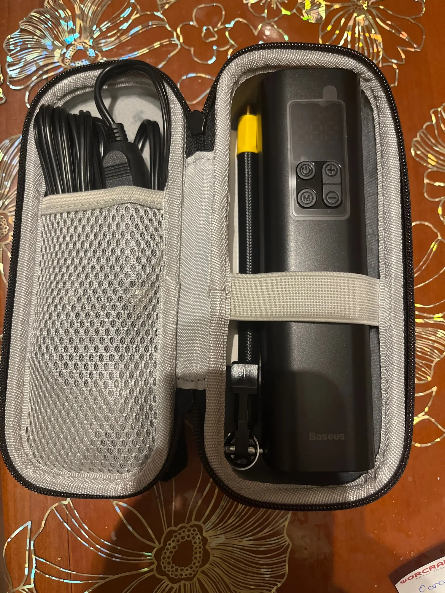 TeslaHubs™ Portable Air Pump customer photo