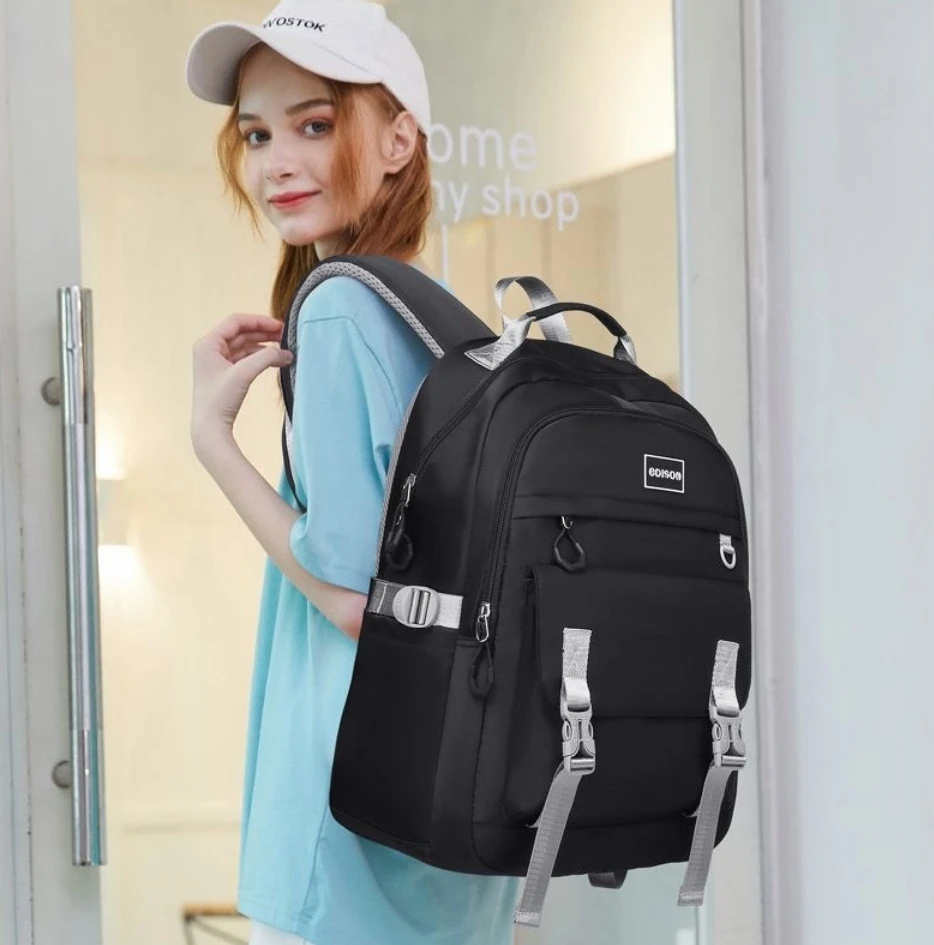 

Сумка через плечо из нейлона + коробка 12 2B карандашей + 1 коробка для ручек + 6 ноутбуков + 2 ластика + 1 линейка в комплекте, Школьный набор LTA